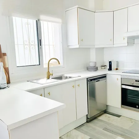 Apartament La Mairena - Duplex With Panoramic Sea Views